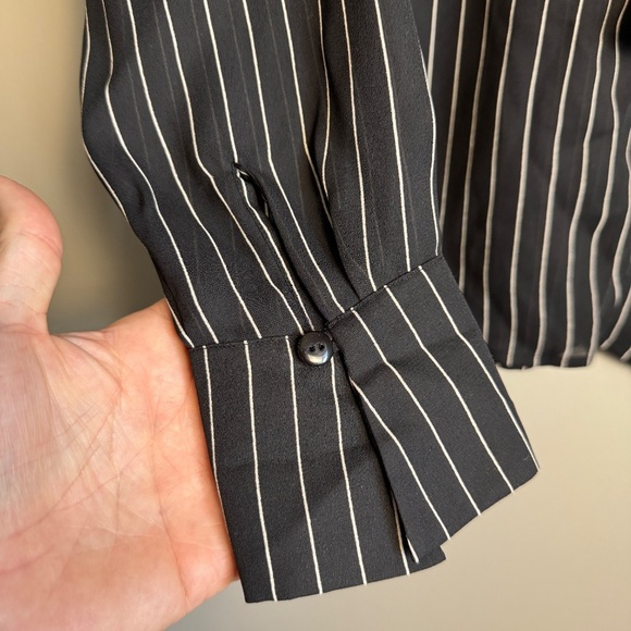 Fred David Women's Vintage Pinstripe‎ Sheer Satin Button Up Blouse Black Medium - Picture 2 of 14